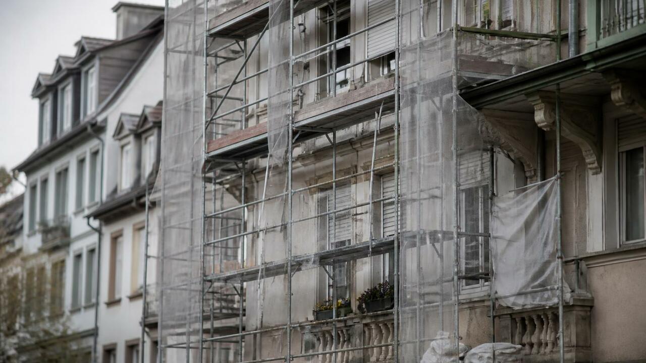 Губернатор Пермского края Дмитрий Махонин пообе...