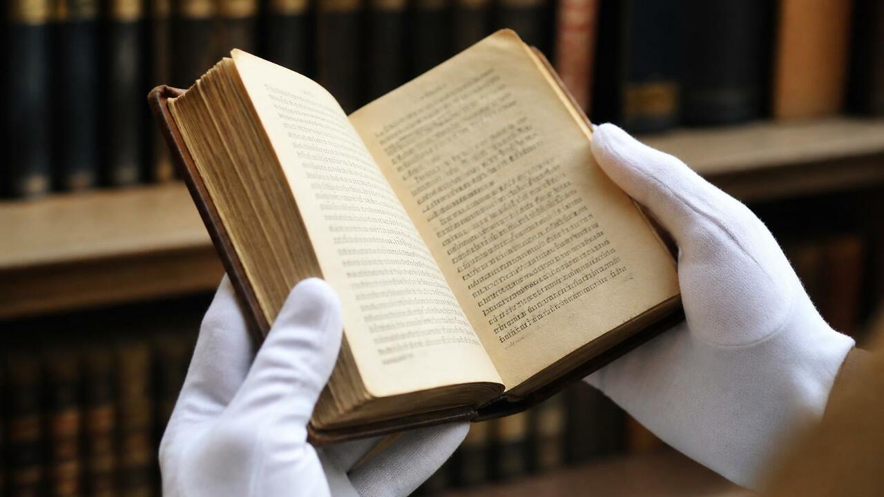 В Пермской библиотеке Горького откроется центр реставрации редких книг Открытие регионального центра реставрации редки...